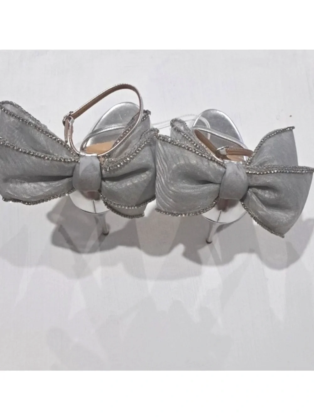 Steve Madden Women’s Back Bow BENNI SILVER RHINESTONES Heels Sz 10 NWOB